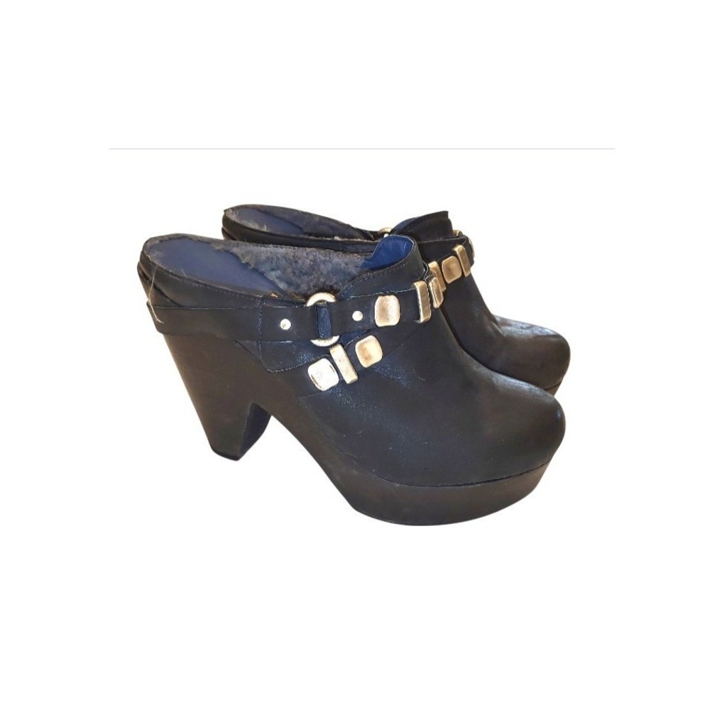 Bernardo Fur X-RAY Shearling Fur Lined Navy Blue Chunky Platform Heels Clogs 8